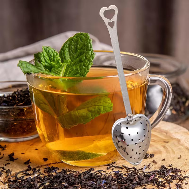 Stainless Steel Heart-Shaped Tea Infuser with Long Handle – Elegant Strainer Spoon for Loose Leaf Tea
