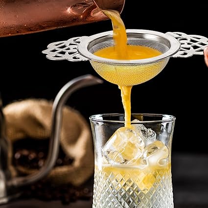 Crown mesh tea strainer with drip bowl